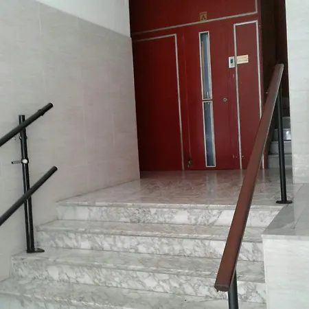 فندق مبيت وإفطار Kaktus 4*