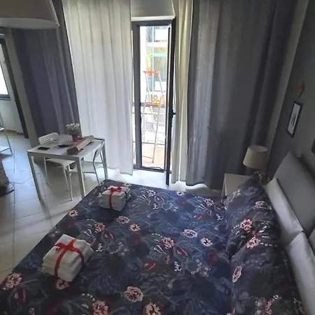 Kaktus Nocleg ze śniadaniem 4*